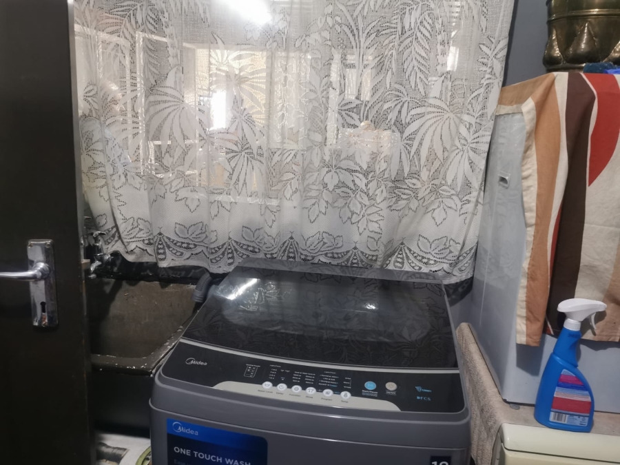 3 Bedroom Property for Sale in Barvallen Gauteng