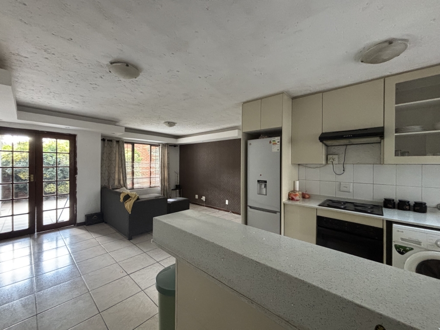 To Let 3 Bedroom Property for Rent in Douglasdale Gauteng