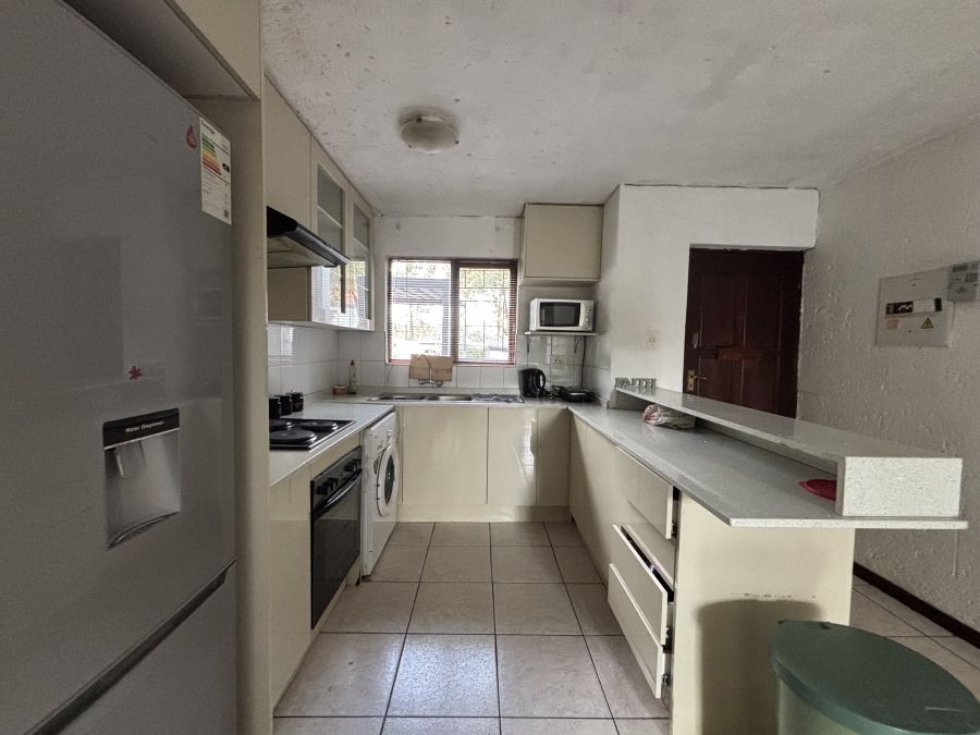 To Let 3 Bedroom Property for Rent in Douglasdale Gauteng
