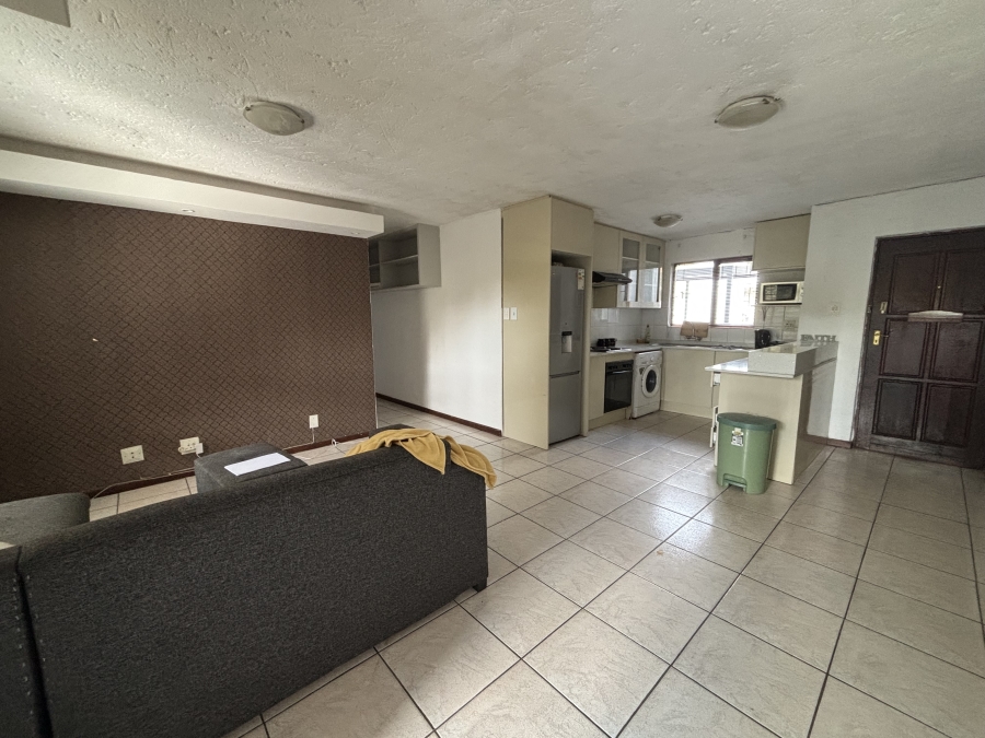 To Let 3 Bedroom Property for Rent in Douglasdale Gauteng