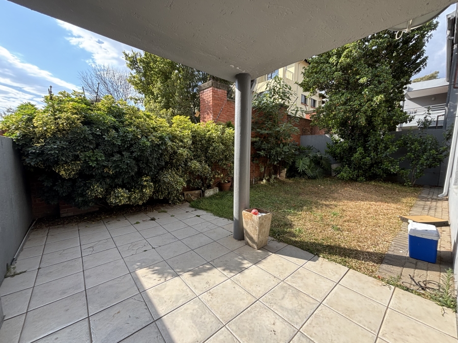 To Let 3 Bedroom Property for Rent in Douglasdale Gauteng