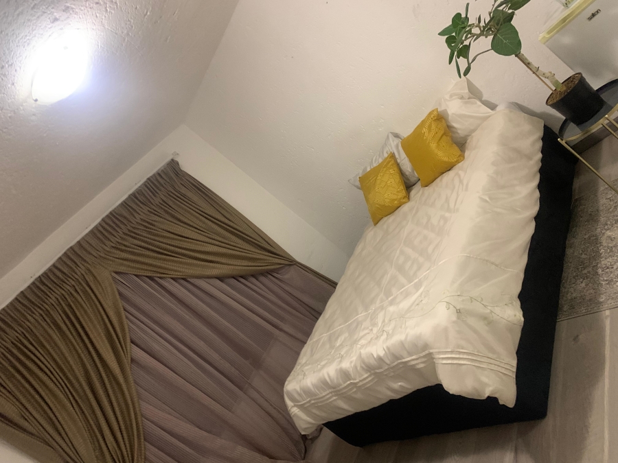 To Let 3 Bedroom Property for Rent in Douglasdale Gauteng