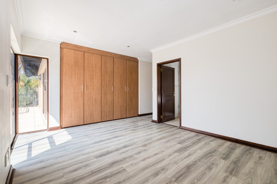 5 Bedroom Property for Sale in Fernridge Estate Gauteng