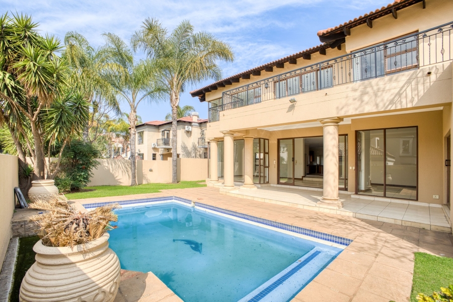 5 Bedroom Property for Sale in Fernridge Estate Gauteng