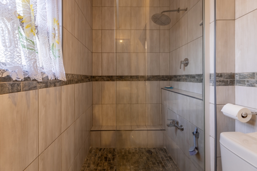 1 Bedroom Property for Sale in Paulshof Gauteng