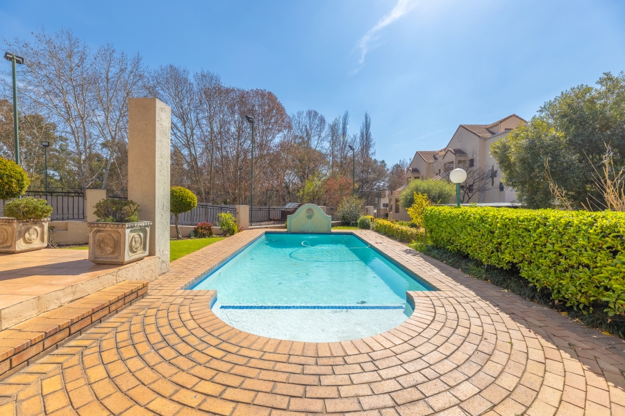 1 Bedroom Property for Sale in Paulshof Gauteng