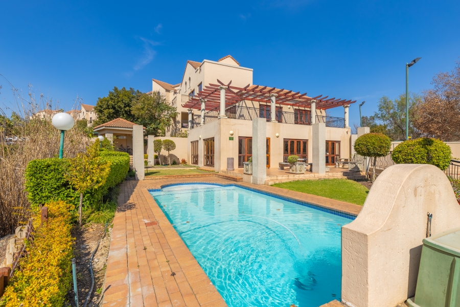 1 Bedroom Property for Sale in Paulshof Gauteng