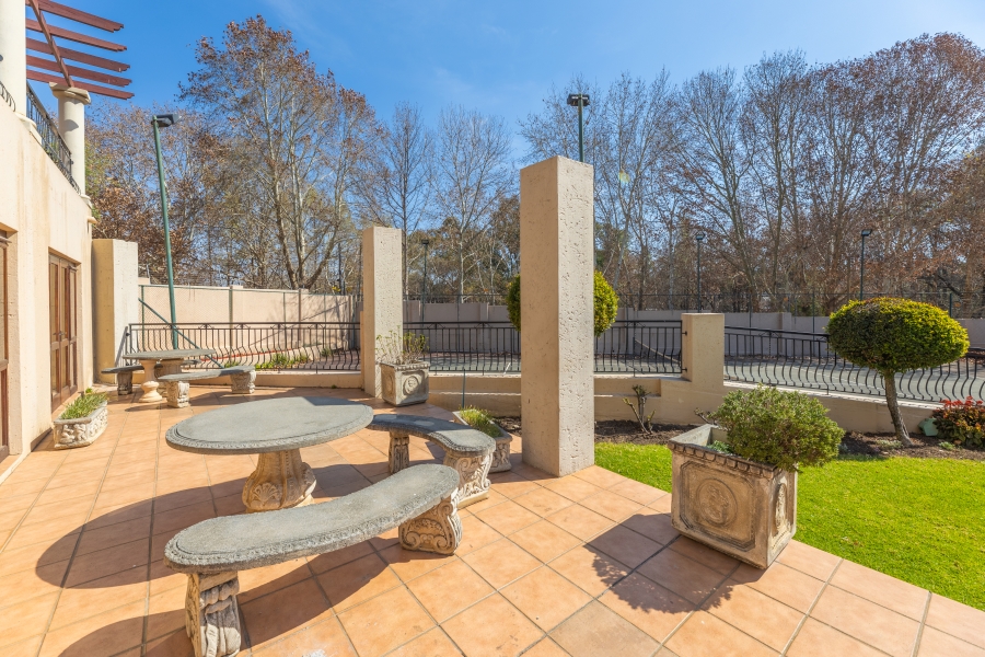 1 Bedroom Property for Sale in Paulshof Gauteng
