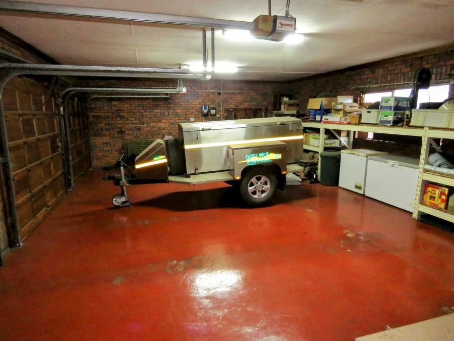 5 Bedroom Property for Sale in Kenleaf Gauteng