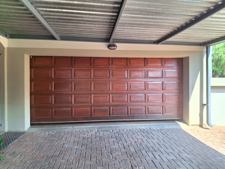 3 Bedroom Property for Sale in Sonneveld Gauteng