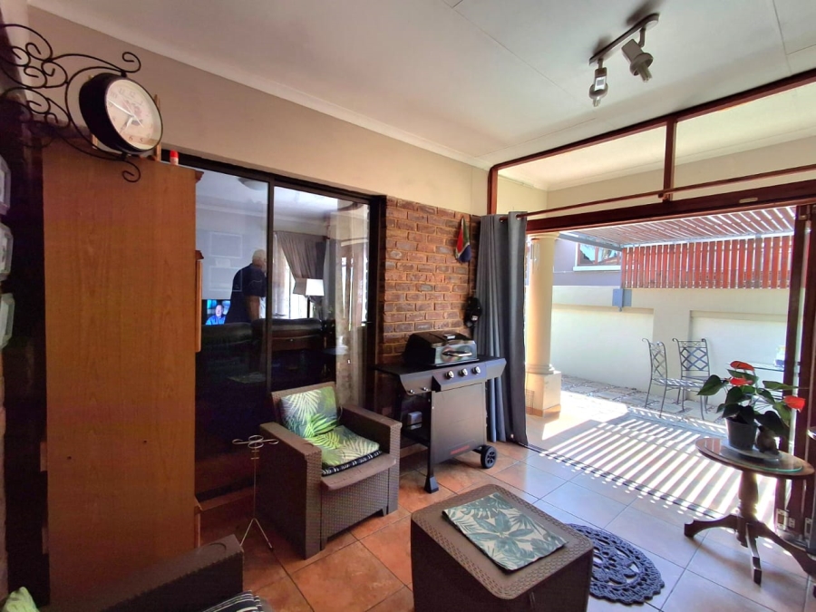 3 Bedroom Property for Sale in Sonneveld Gauteng