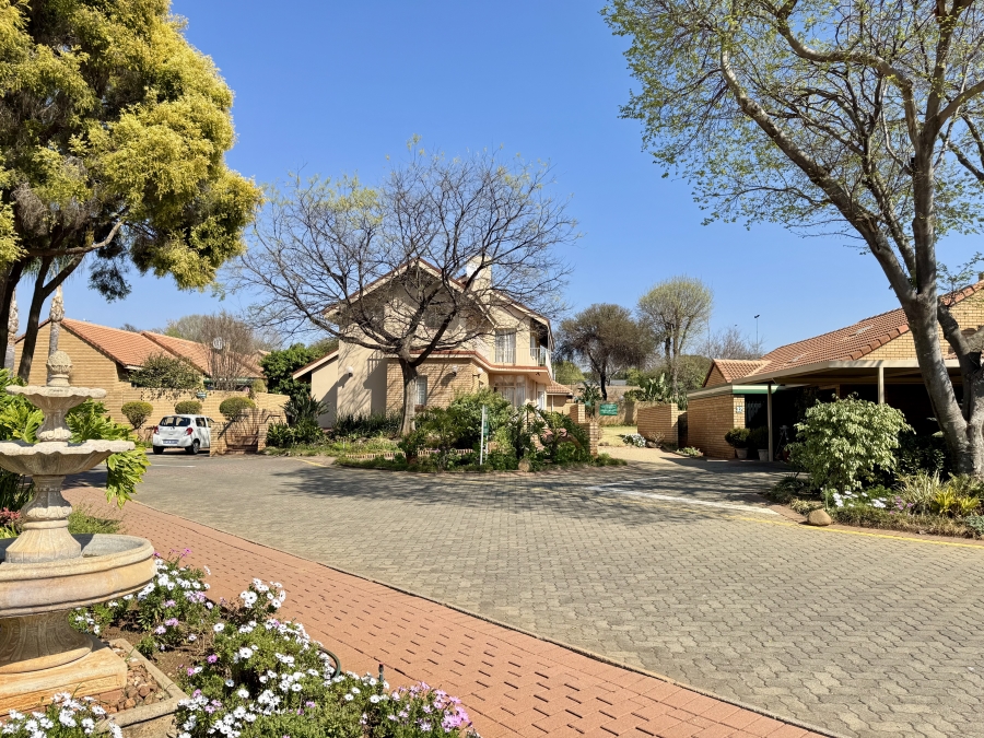 3 Bedroom Property for Sale in Equestria Gauteng