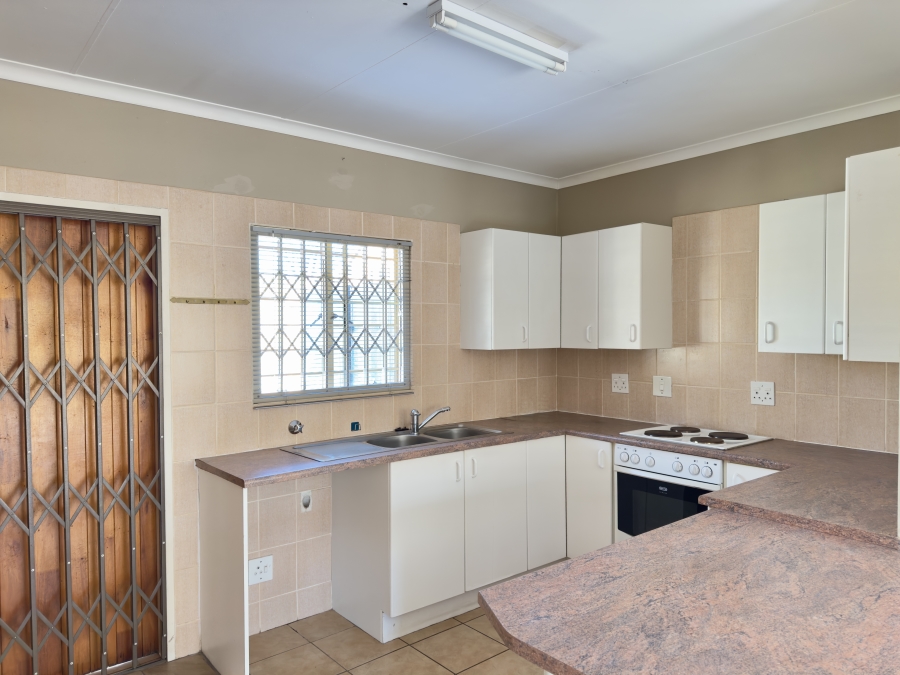 3 Bedroom Property for Sale in Equestria Gauteng