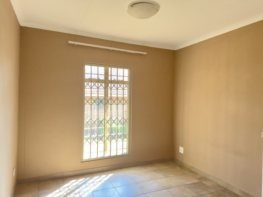 3 Bedroom Property for Sale in Equestria Gauteng
