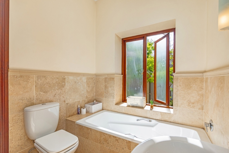 3 Bedroom Property for Sale in Bryanston Gauteng