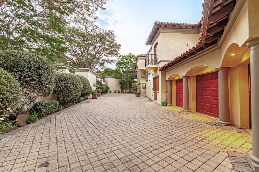 3 Bedroom Property for Sale in Bryanston Gauteng