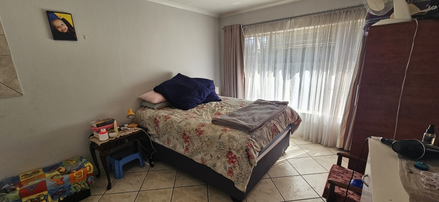 4 Bedroom Property for Sale in Brackenhurst Gauteng