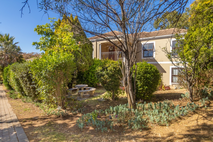 3 Bedroom Property for Sale in Robindale Gauteng