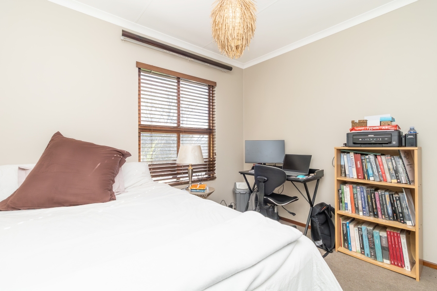 3 Bedroom Property for Sale in Robindale Gauteng