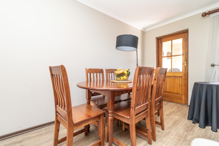 3 Bedroom Property for Sale in Robindale Gauteng