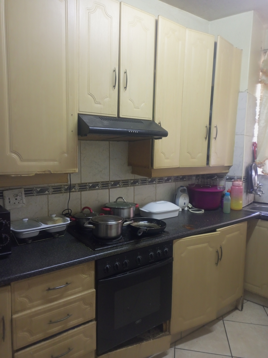 2 Bedroom Property for Sale in Sunnyside Gauteng