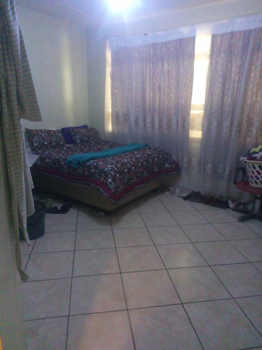 2 Bedroom Property for Sale in Sunnyside Gauteng