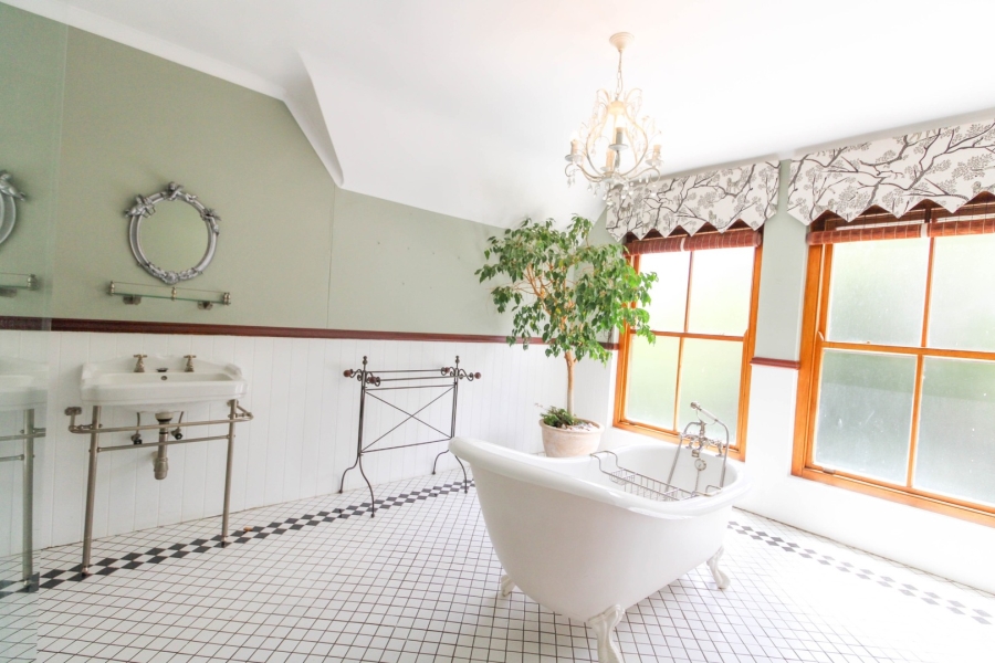 To Let 4 Bedroom Property for Rent in Bryanston Gauteng