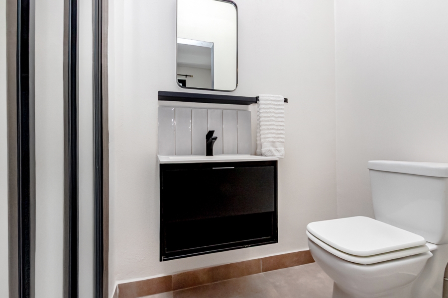 2 Bedroom Property for Sale in Sandton Central Gauteng