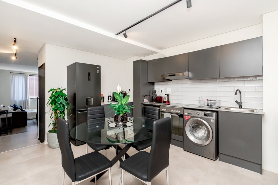 2 Bedroom Property for Sale in Sandton Central Gauteng