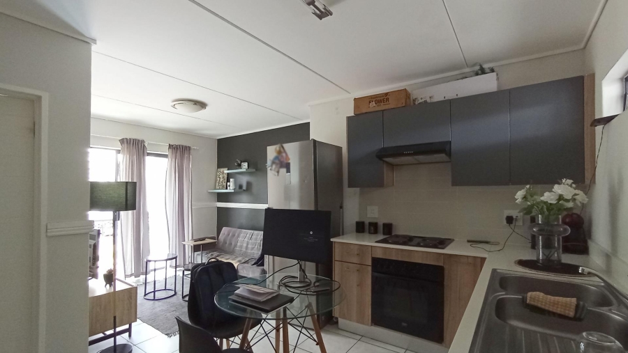 1 Bedroom Property for Sale in Linbro Park Gauteng