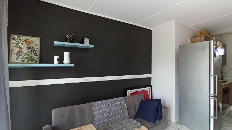 1 Bedroom Property for Sale in Linbro Park Gauteng
