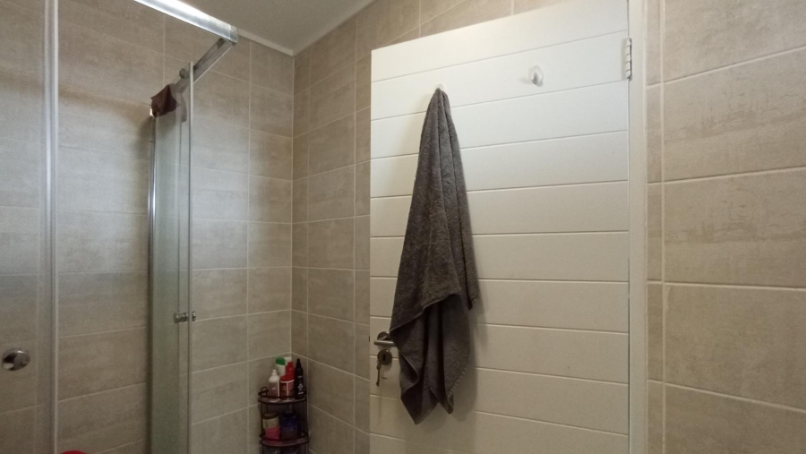 1 Bedroom Property for Sale in Linbro Park Gauteng