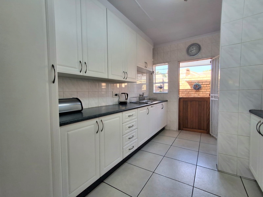 3 Bedroom Property for Sale in Eden Glen Gauteng