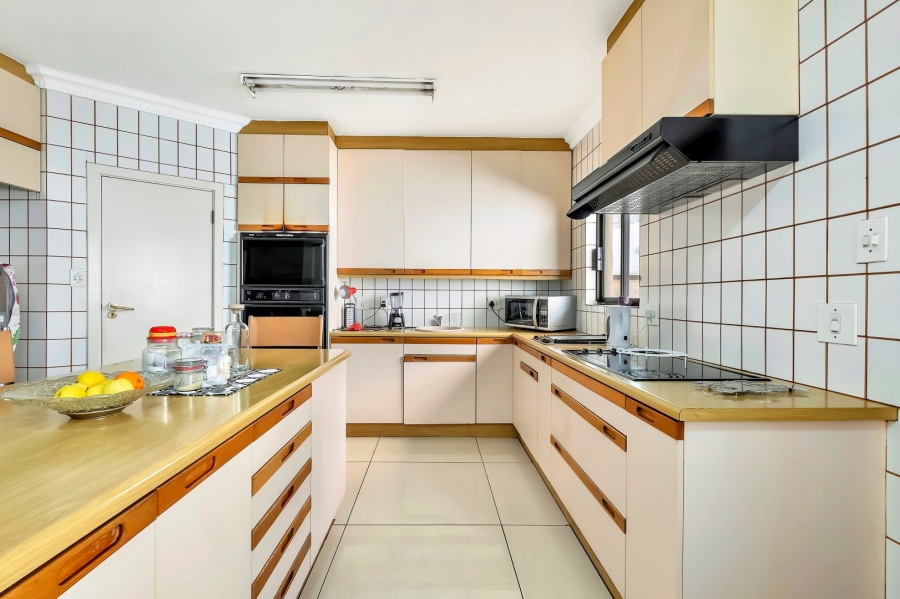 To Let 3 Bedroom Property for Rent in Morningside Gauteng