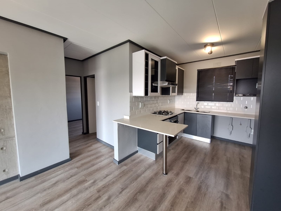 To Let 2 Bedroom Property for Rent in Montana Gauteng