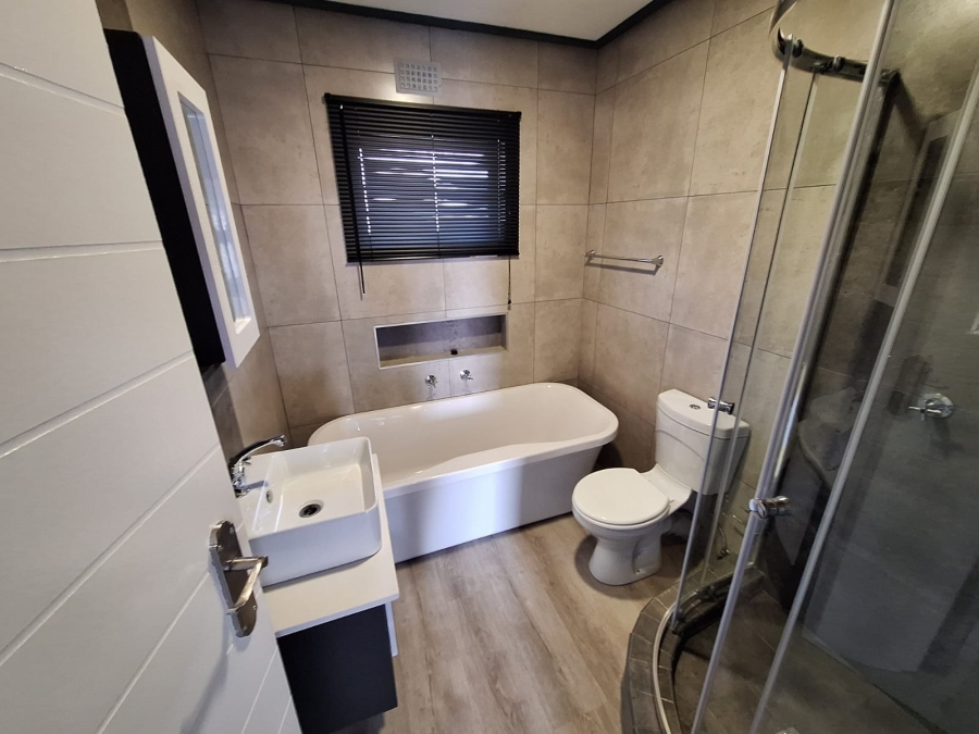 To Let 2 Bedroom Property for Rent in Montana Gauteng