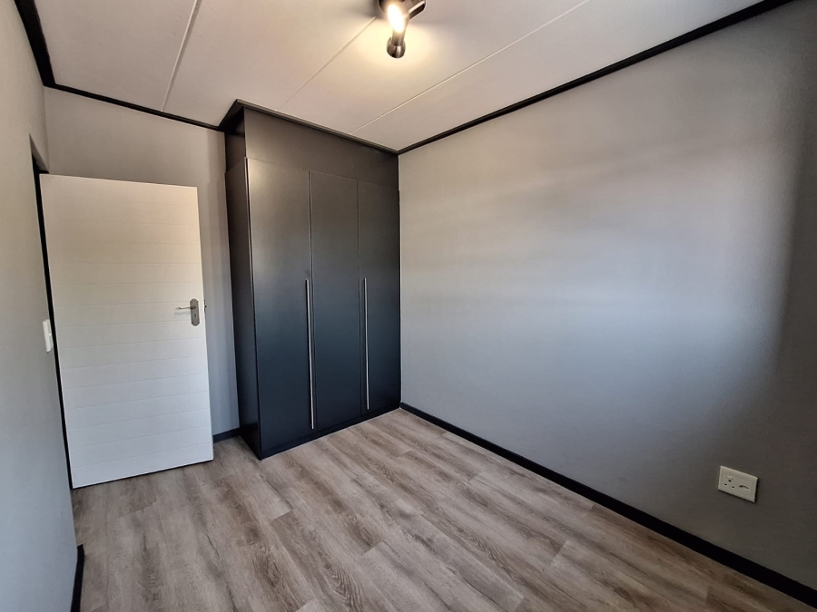 To Let 2 Bedroom Property for Rent in Montana Gauteng