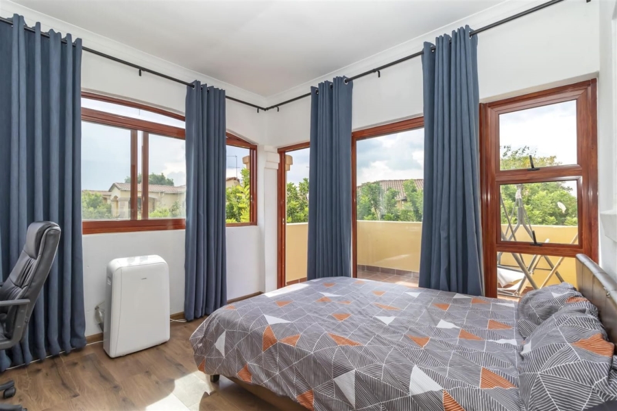 3 Bedroom Property for Sale in Sunninghill Gauteng