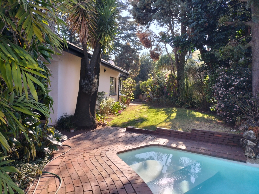 4 Bedroom Property for Sale in Florida Glen Gauteng