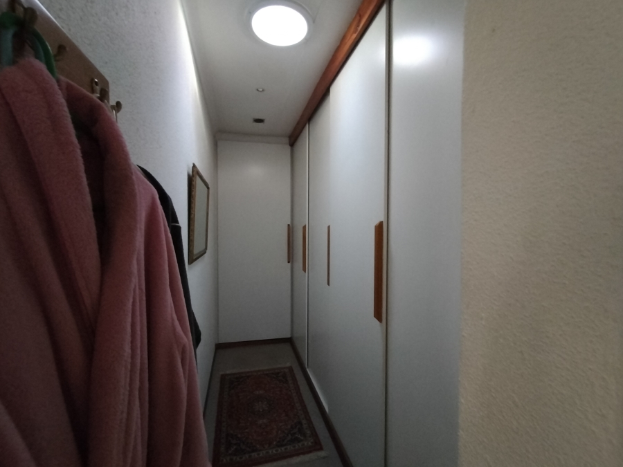 4 Bedroom Property for Sale in Florida Glen Gauteng