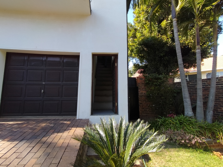 4 Bedroom Property for Sale in Florida Glen Gauteng