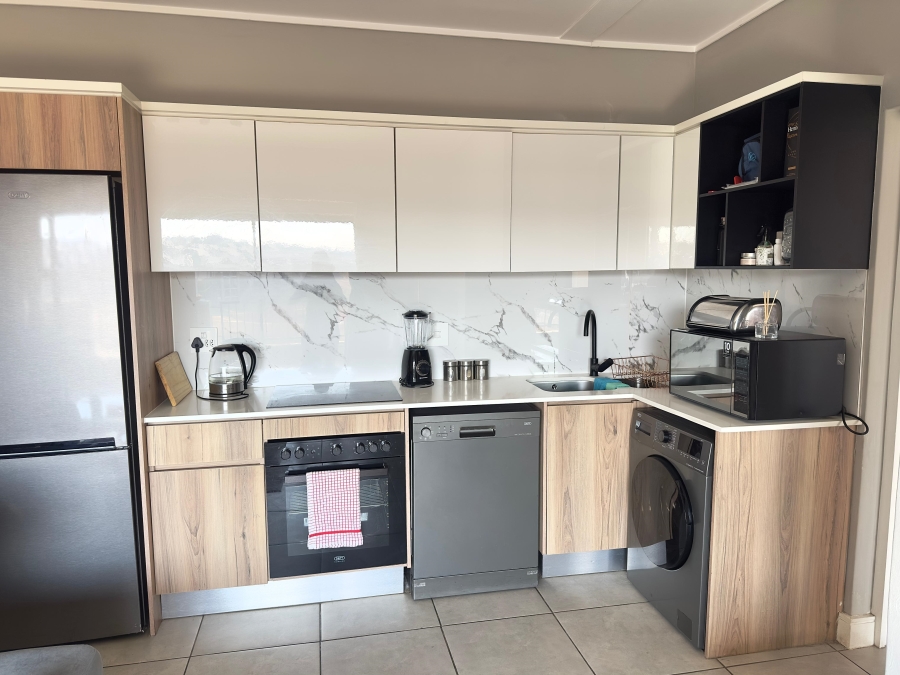 1 Bedroom Property for Sale in Waterfall Gauteng