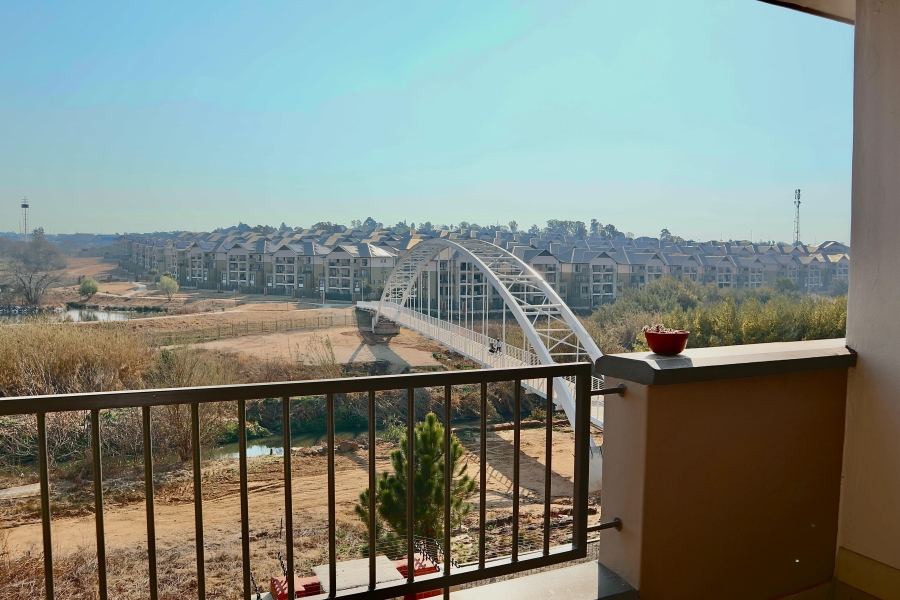 1 Bedroom Property for Sale in Waterfall Gauteng