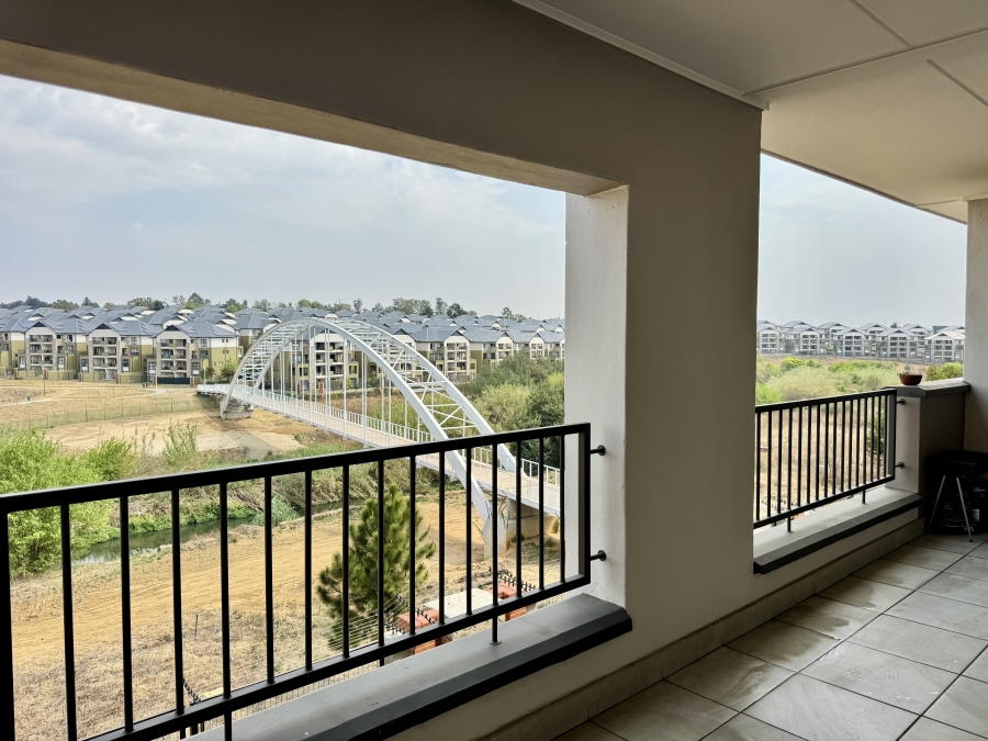 1 Bedroom Property for Sale in Waterfall Gauteng