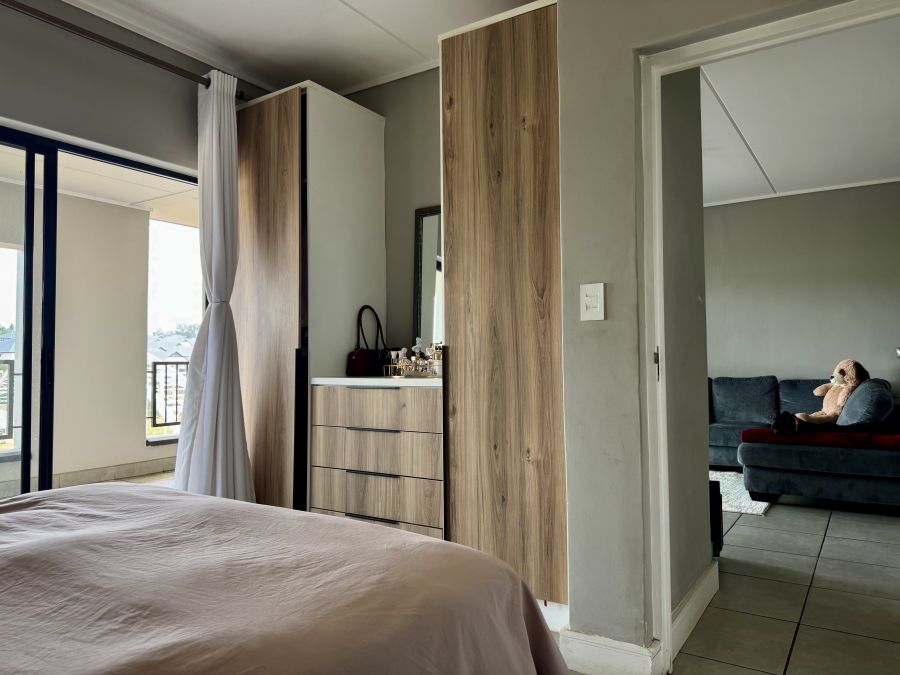 1 Bedroom Property for Sale in Waterfall Gauteng