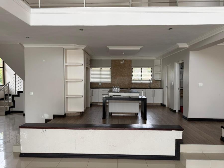 4 Bedroom Property for Sale in Knopjeslaagte AH Gauteng