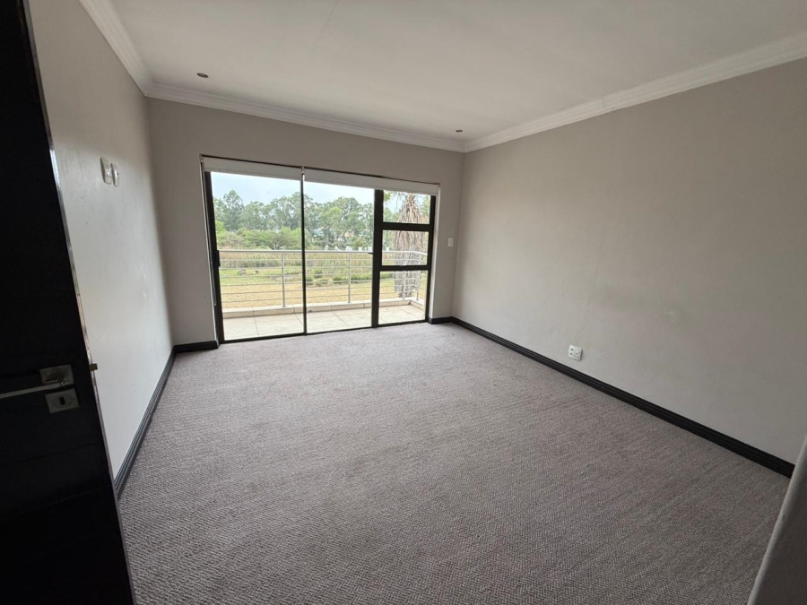 4 Bedroom Property for Sale in Knopjeslaagte AH Gauteng