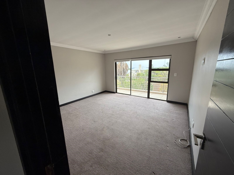 4 Bedroom Property for Sale in Knopjeslaagte AH Gauteng