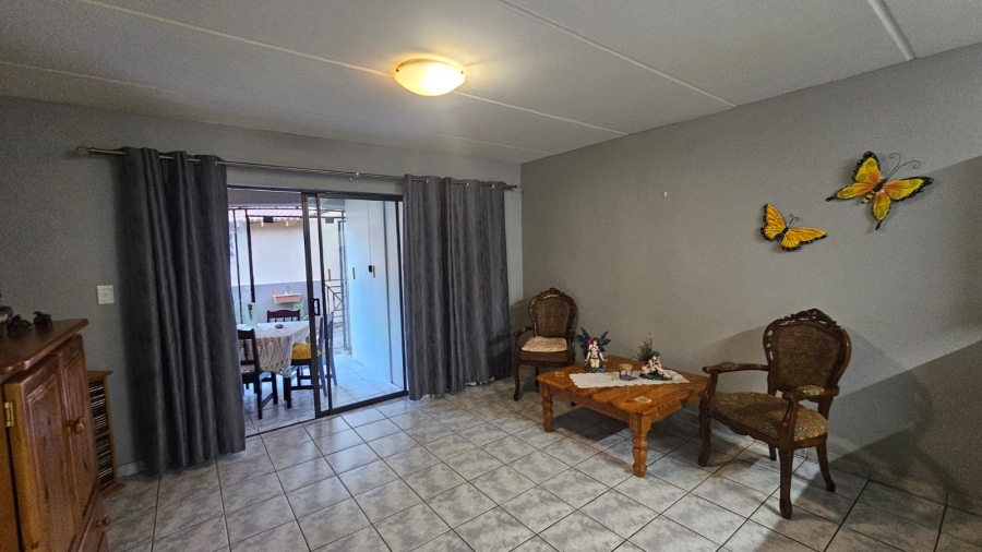 1 Bedroom Property for Sale in Brenthurst Gauteng