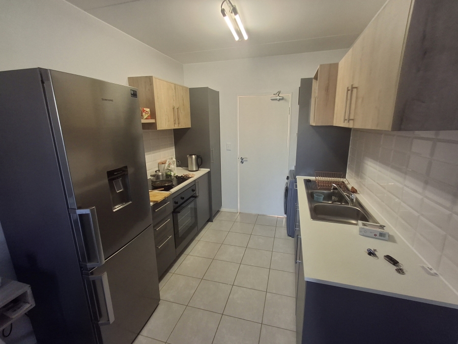 2 Bedroom Property for Sale in Kosmosdal Gauteng